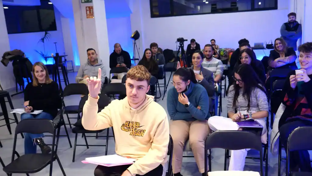 Formación, desarrollo y cursos para psicólogos